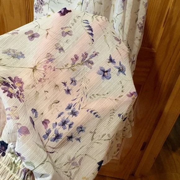 Express Floral V-neck Peplum Top women’s XL - Picture 6 of 12